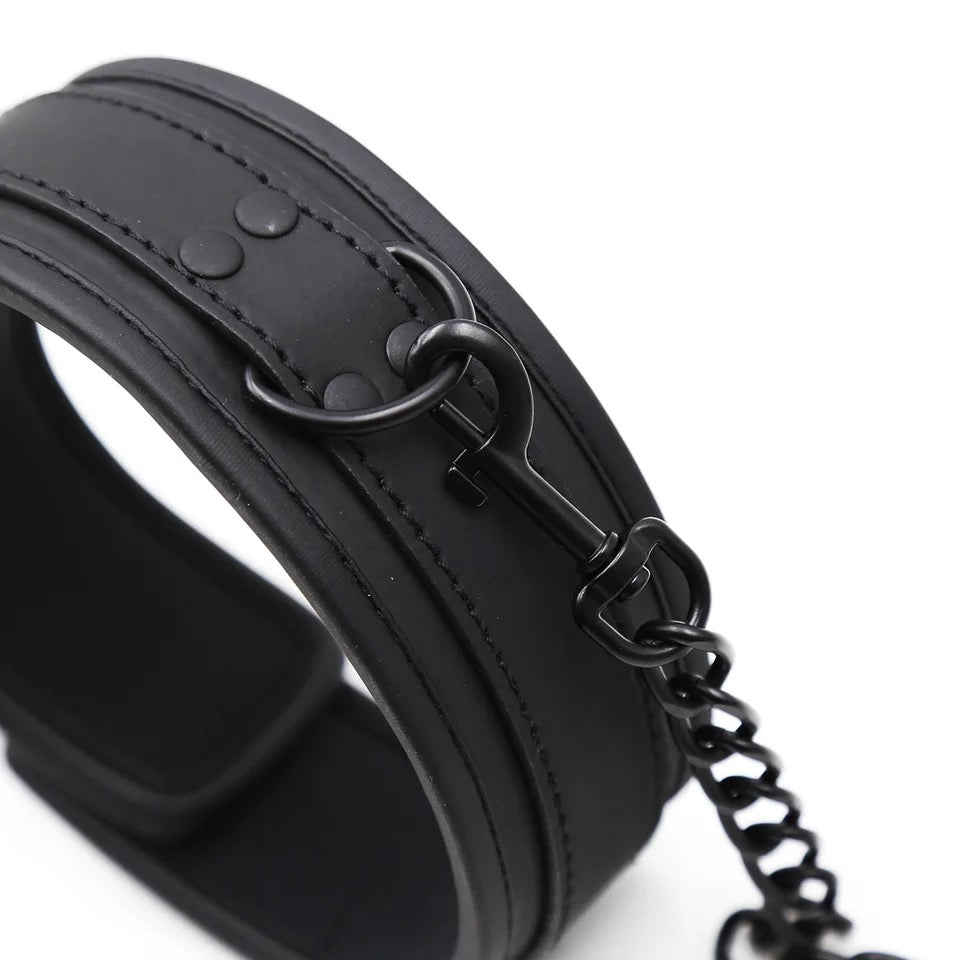 sexy lingerie accessories black leather choker